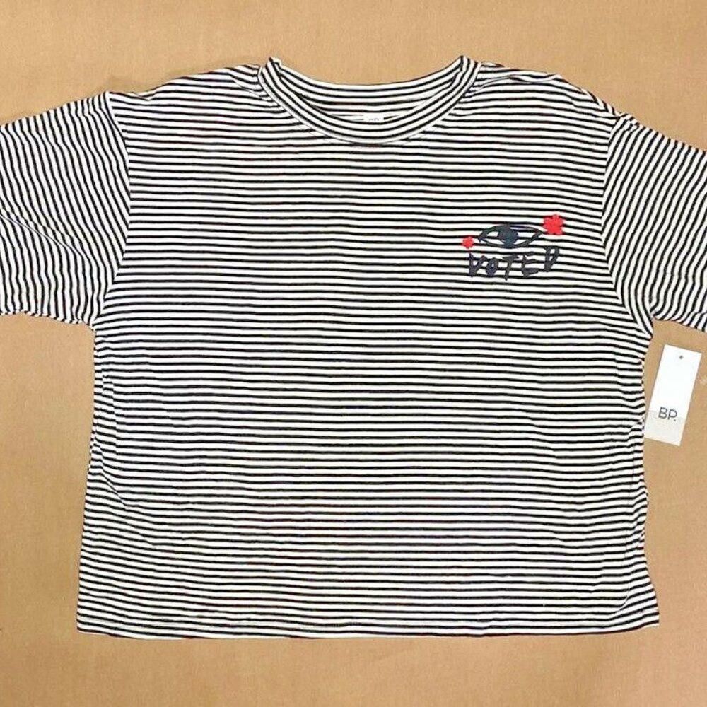 Bp Voted Short Sleeve Stripe Crop Top T-Shirt size Small Black White